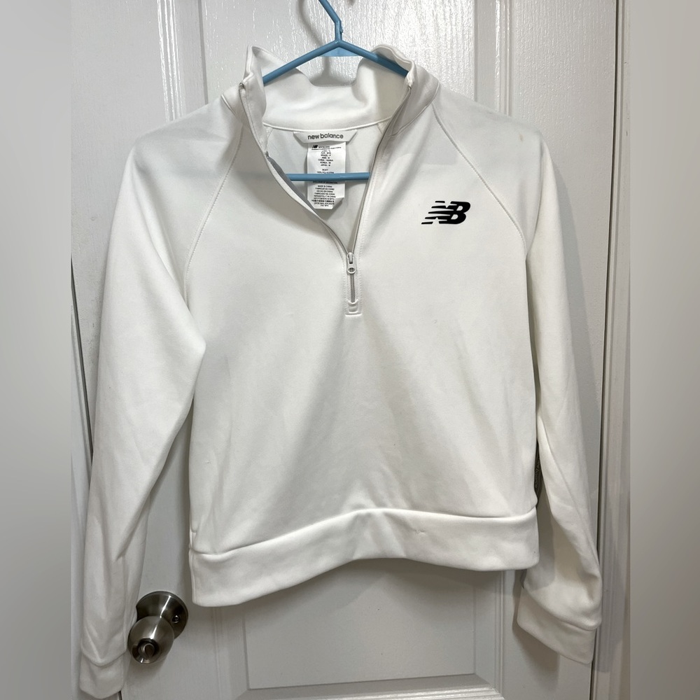 New Balance Short Sweater